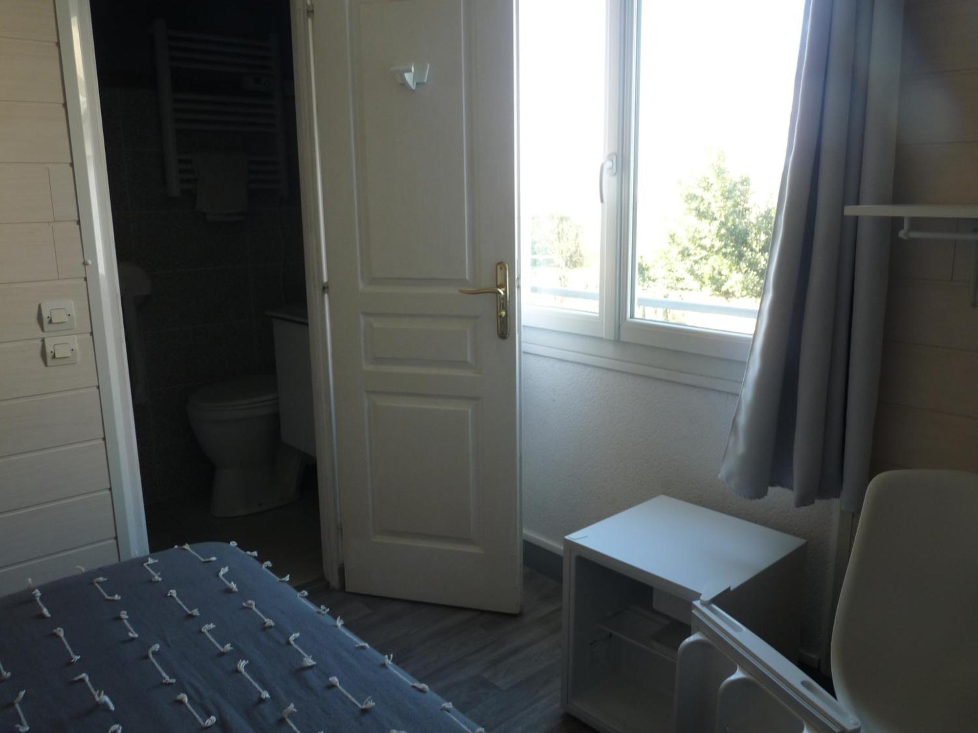 Les Chambres De La Gare Noyers-sur-Cher Luaran gambar