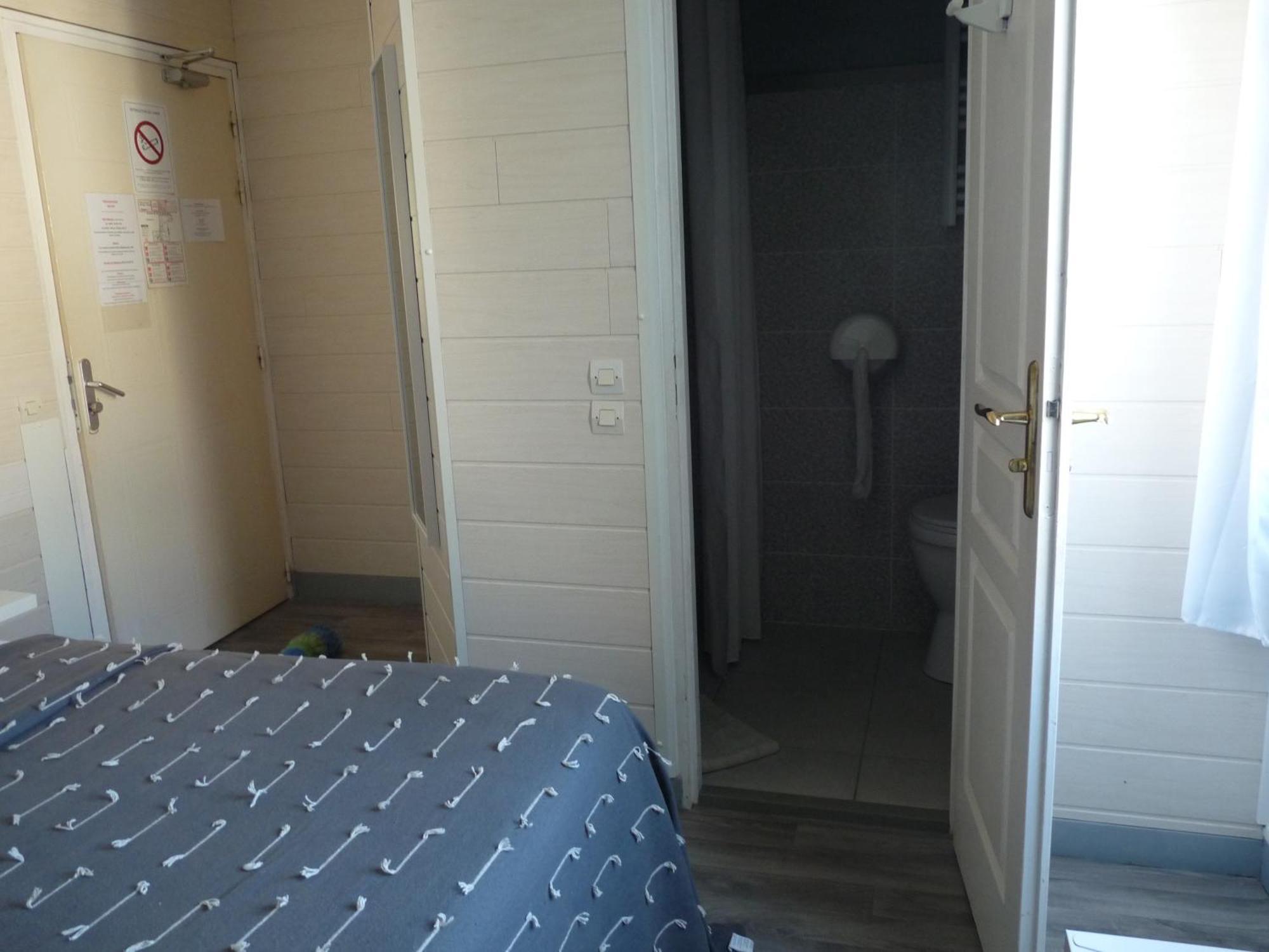 Les Chambres De La Gare Noyers-sur-Cher Luaran gambar