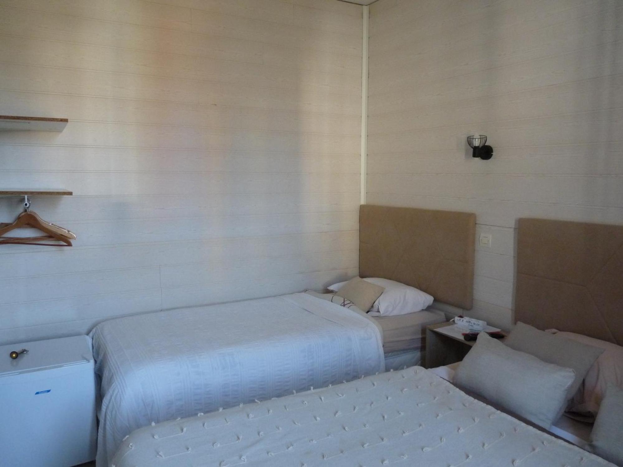 Les Chambres De La Gare Noyers-sur-Cher Luaran gambar