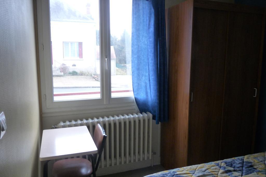 Les Chambres De La Gare Noyers-sur-Cher Bilik gambar