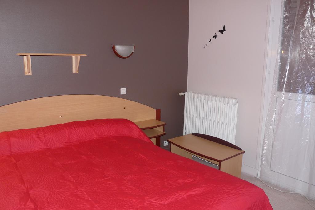 Les Chambres De La Gare Noyers-sur-Cher Bilik gambar